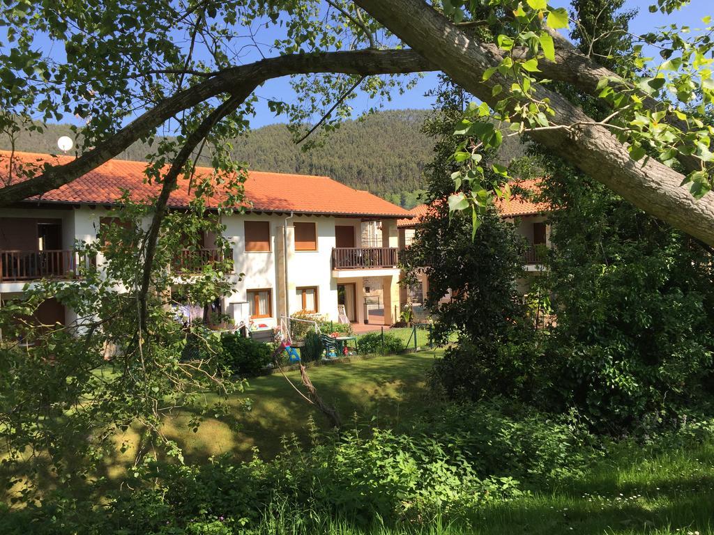 Apartamentos Rurales La Fuente Pesues Exterior photo
